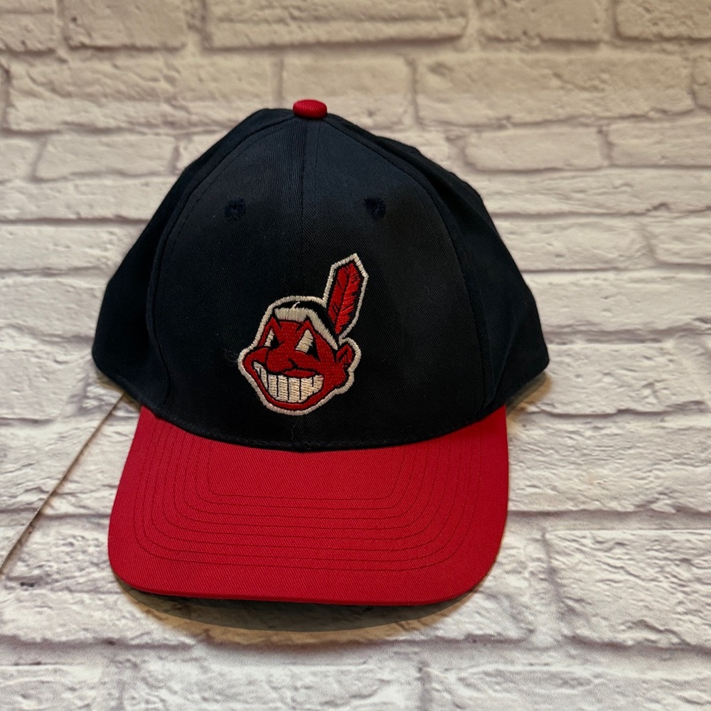 Chief wahoo Cleveland Indians youth ball cap hat Genuine Merchandise Blue cap